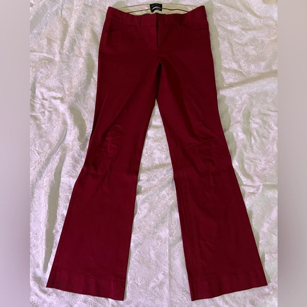 the limited. Dress/work pants. Boot cut. Size 2 ♥️